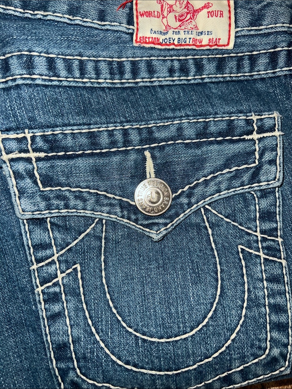 Women’s Vintage true Religion Joey Big T  Made in the USA Y2K Size 32 🦋👖😎🌈